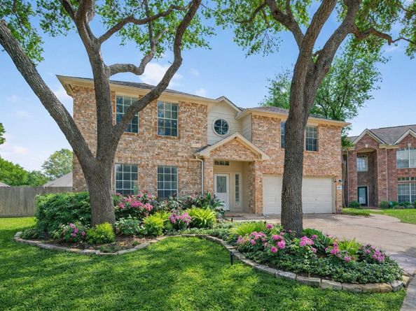 10406 Comanche Springs Court, Houston TX 77095