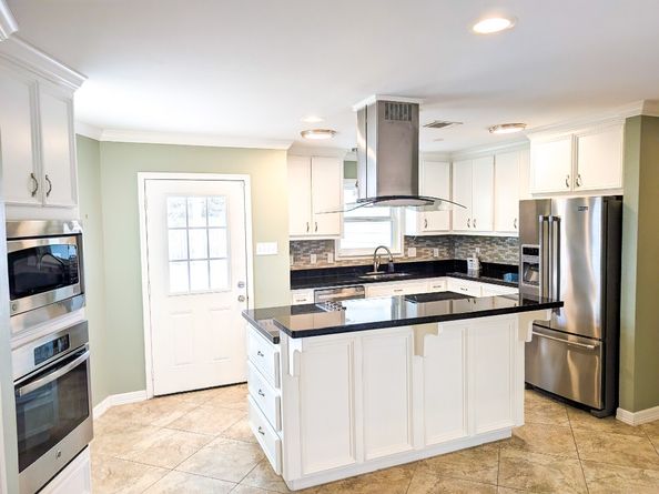 1734 Knightwick Drive, Houston TX 77008
