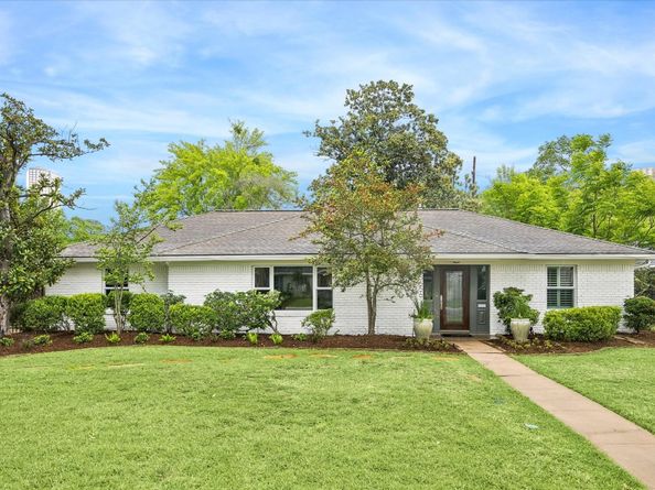 5656 Piping Rock Lane, Houston TX 77056