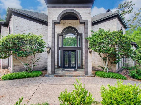 1703 Brookside Pine Lane, Houston TX 77345