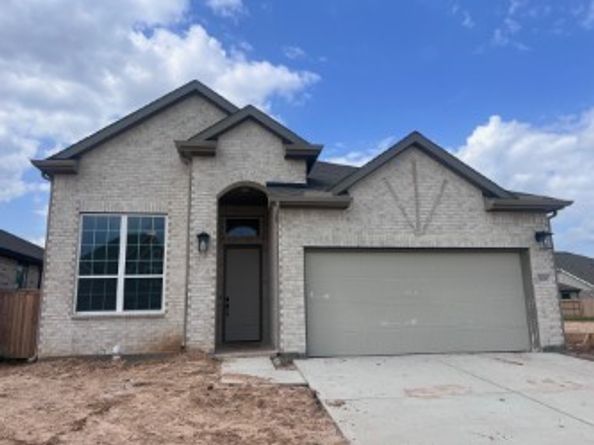 13222 Valley Orchard, Tomball TX 77375