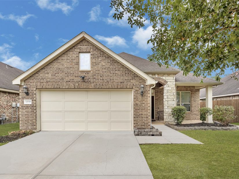 12739 Bridle Springs Lane, Houston TX 77044