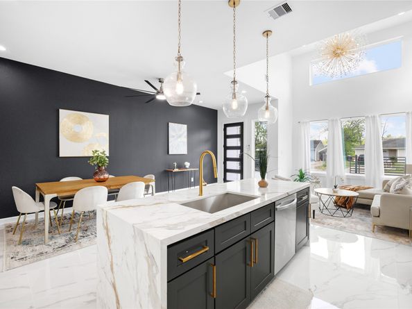 6314 Crest Street, Houston TX 77033