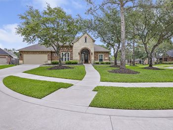 17302 Pipestone Point Court