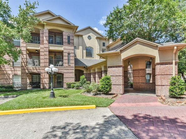 2815 Kings Crossing Drive 319, Kingwood TX 77345