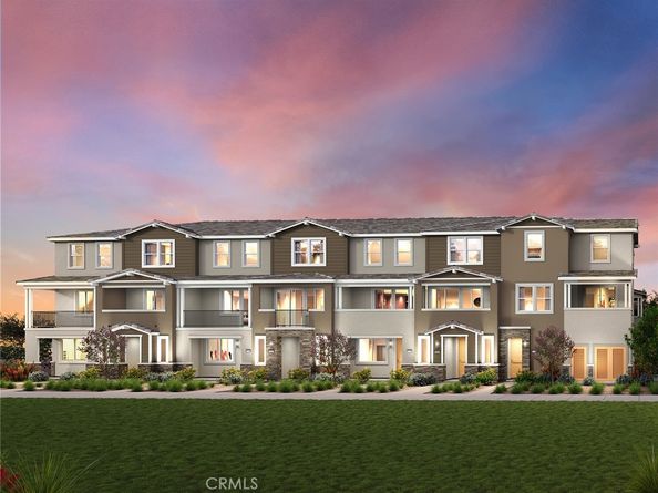 2004 Saltbush Drive, San Marcos CA 92069