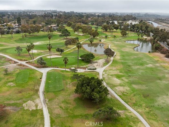 9 Flores, Irvine CA 92612