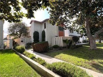 1334 Engracia Avenue