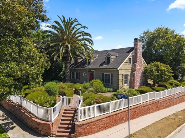 15454 Sutton Street, Sherman Oaks CA 91403