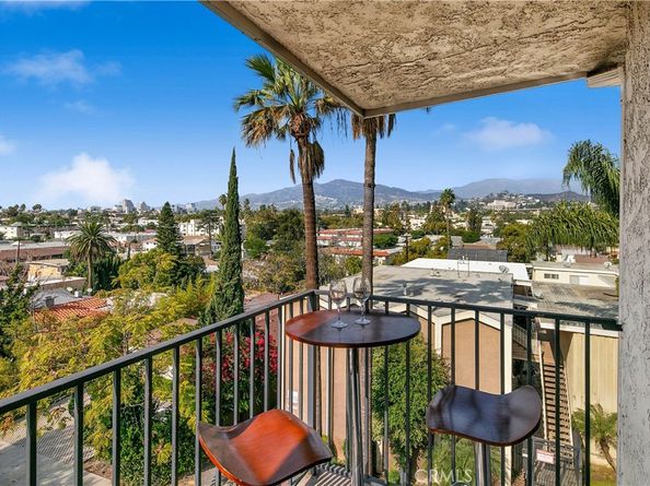 1517 E Garfield 53, Glendale CA 91205