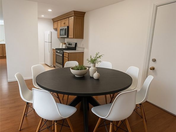 5460 White Oak Avenue J206, Encino CA 91316