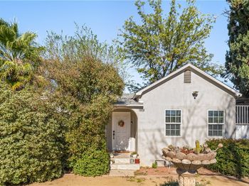 14835 Kittridge Street