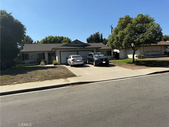 1935 Royalty Drive, Pomona CA 91767