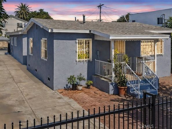907 E 109th Place, Los Angeles CA 90059