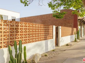2218 Pico Boulevard
