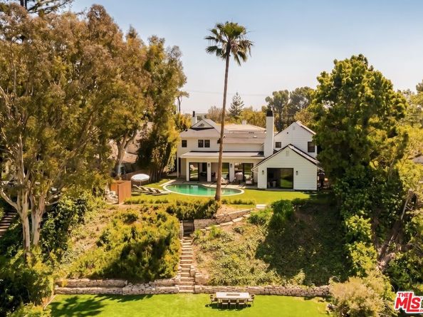 2179 Linda Flora Drive, Los Angeles CA 90077