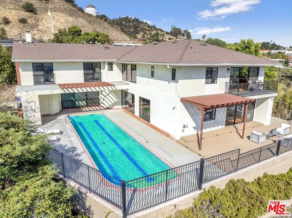 2267 Winona Boulevard, Los Angeles CA 90027