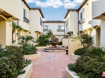 5753 White Oak Avenue