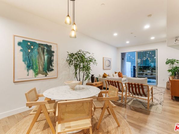 6001 Carlton Way 105, Los Angeles CA 90028