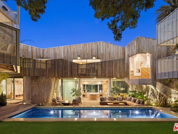 825 Palms Boulevard, Venice CA 90291