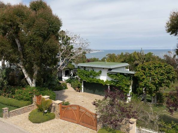 26799 Sea Vista Drive, Malibu CA 90265