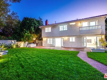 10221 Briarwood Drive