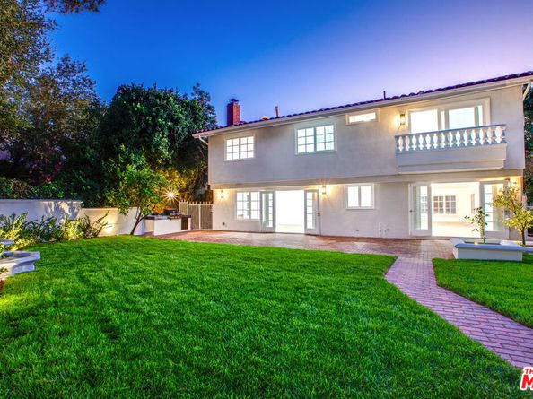 10221 Briarwood Drive, Los Angeles CA 90077