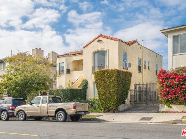 1293 S Cochran Avenue, Los Angeles CA 90019