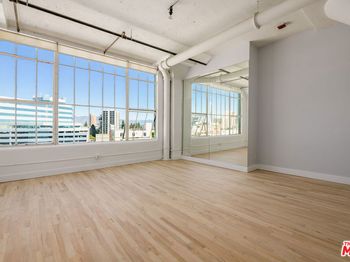 420 S San Pedro Street