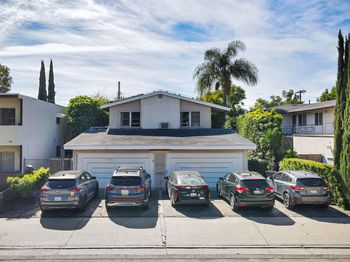 14722 Magnolia Boulevard