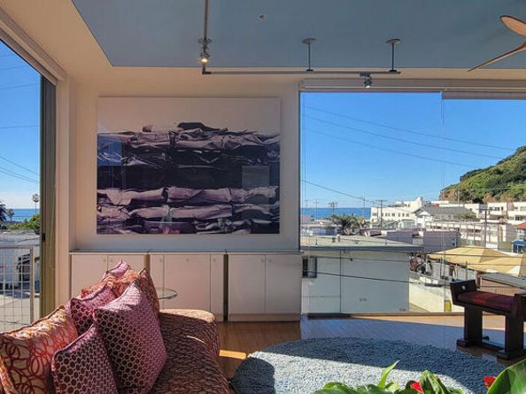 201 Entrada Drive, Santa Monica CA 90402