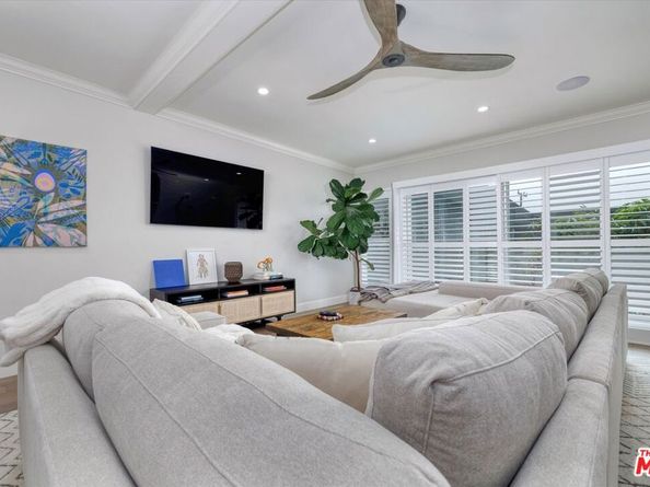 2021 California Avenue 20, Santa Monica CA 90403