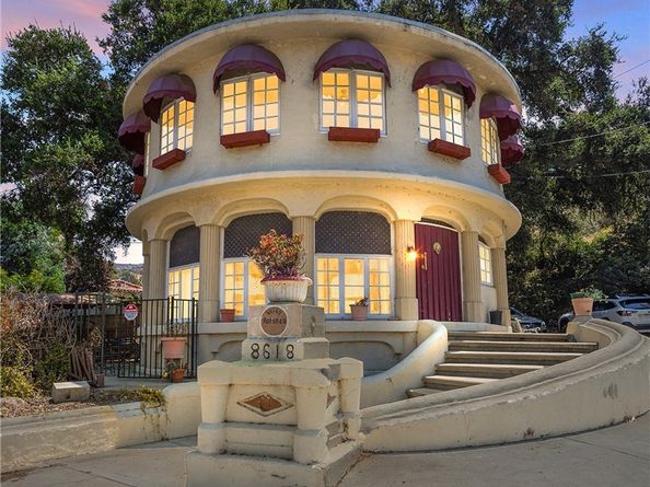 8618 La Tuna Canyon Road, Sun Valley CA 91352