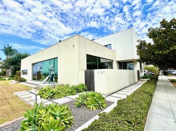 2767 E. Ocean Boulevard