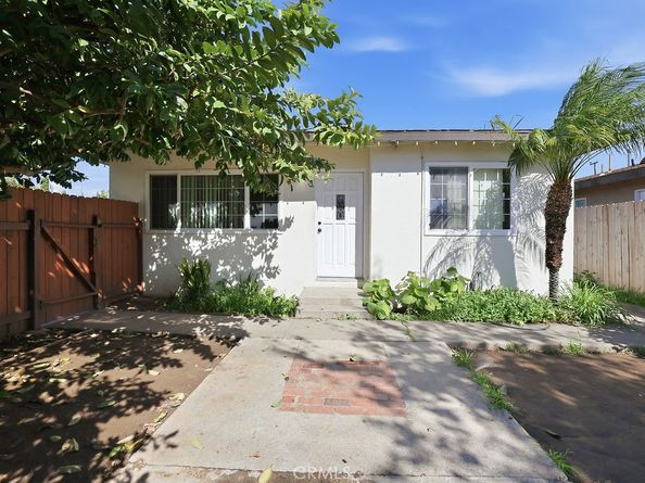 726 Weelo Drive, Costa Mesa CA 92627