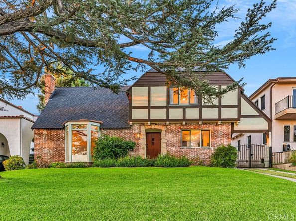 869 Cumberland Road, Glendale CA 91202