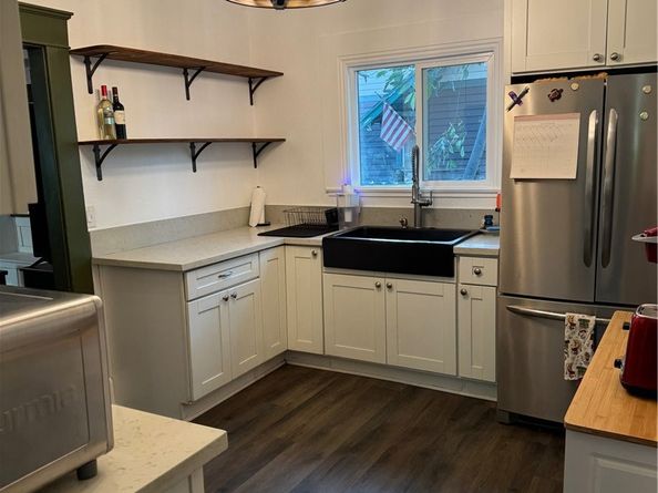 1355 N Gordon Street, Pomona CA 91768