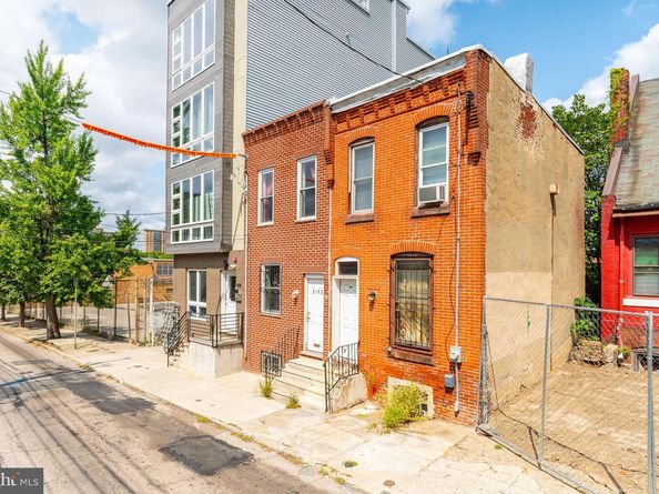 4107 Ludlow Street, Philadelphia PA 19104