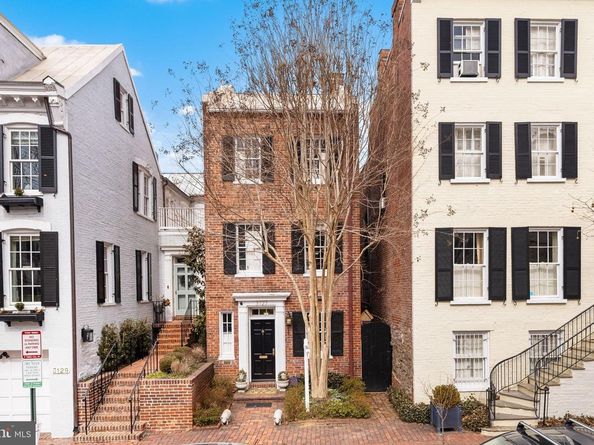 3127 O Street NW, Washington DC 20007