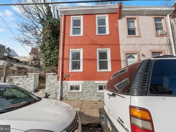 421 E Mechanic Street