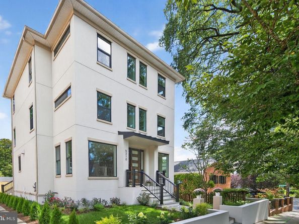 5310 Cathedral Avenue NW, Washington DC 20016