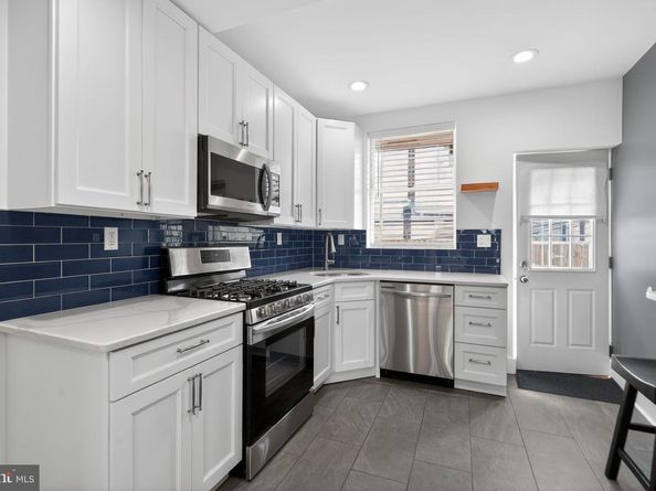 2627 S Camac Street, Philadelphia PA 19148