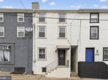 4743 Umbria Street