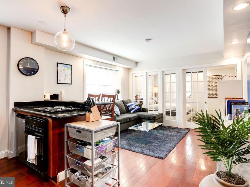 1125 12TH Street NW 32, Washington DC 20005