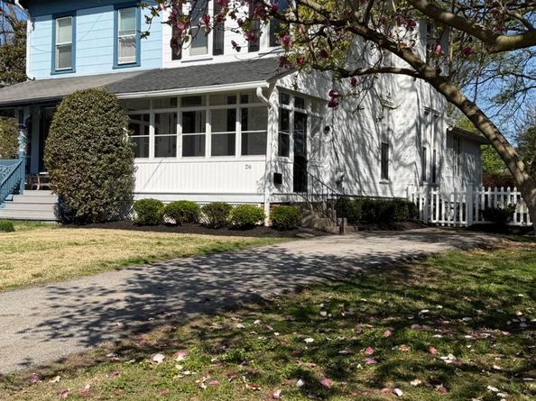 26 S Wyoming Avenue, Ardmore PA 19003