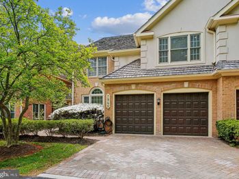 7940 Turncrest Drive