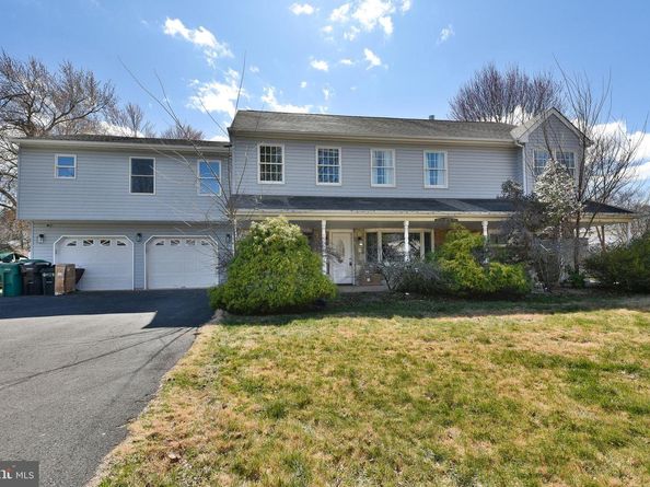 1194 Elberta Avenue, Bensalem PA 19020
