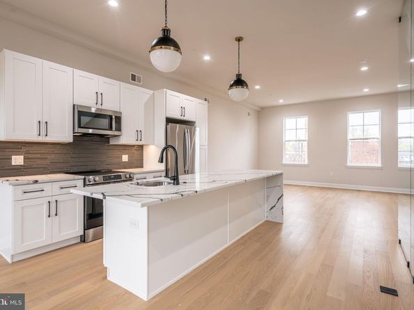 2721 Lorraine Court, Philadelphia PA 19131