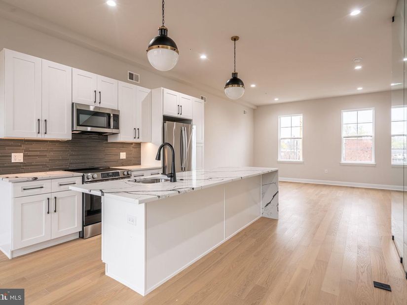 2721 Lorraine Court, Philadelphia PA 19131