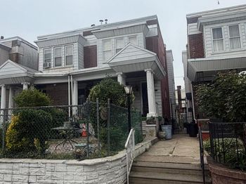 4424 N 8TH Street